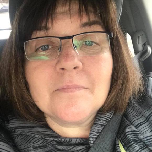 Meet your Posher, Lori - Picture 1 of 1